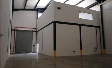 VENTA BODEGA PARQUE INDUSTRIAL LAS AMERICAS PACORA PANAMA CP