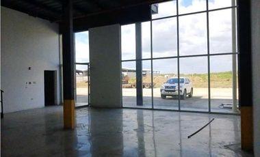 VENTA BODEGA PARQUE INDUSTRIAL LAS AMERICAS PACORA PANAMA CP