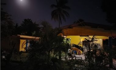 VENTA CASA CON TERRENO EN LAS LAJAS DE CHAME  GANGA CPR