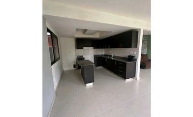CASA EN VENTA DE 4 RECMARAS 537M2 DE TERRENO PANAMA PACIFICO CP