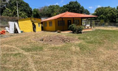 Se Vende Casa en Punta Barco