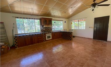 Se Vende Casa en Punta Barco