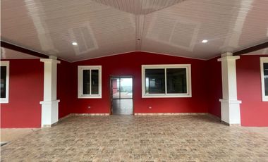 Se Vende Casa en Lajas Coronado