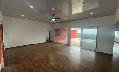 Se Vende Casa en Lajas Coronado