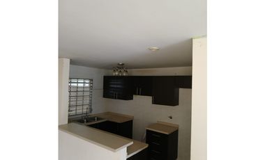 VENTA CASA RUFINA ALFARO