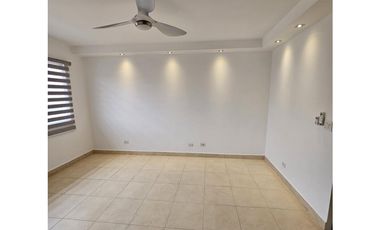 Venta o alquiler en Villa Navona / Brisas del golf ZP
