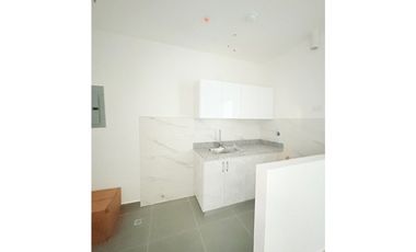 APARTAMENTO EN BELLA VISTA- LA CRESTA
