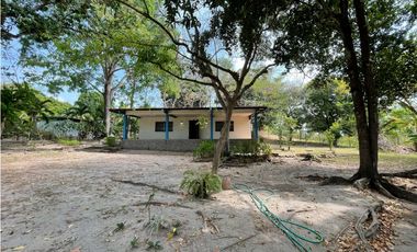 Se Vende Casa en Playa Corona san carlos