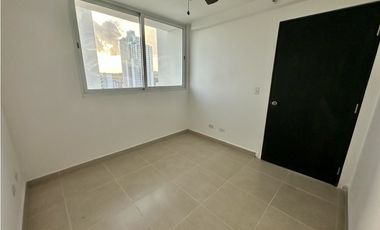 Venta apartamento Kings Park, debajo de avalúo venta rápida