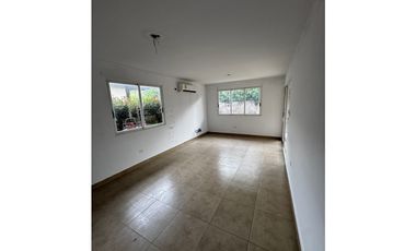 VENTA DE CASA DE 3 RECAMARAS EN CORONADO (PH PARAISO VILLAGE)