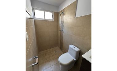 VENTA DE CASA DE 3 RECAMARAS EN CORONADO (PH PARAISO VILLAGE)
