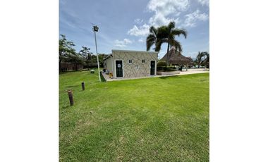 VENTA DE CASA DE 3 RECAMARAS EN CORONADO (PH PARAISO VILLAGE)