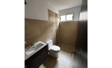 VENTA DE CASA DE 3 RECAMARAS EN CORONADO (PH PARAISO VILLAGE)