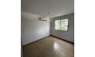 VENTA DE CASA DE 3 RECAMARAS EN CORONADO (PH PARAISO VILLAGE)