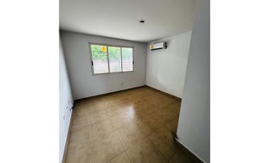 VENTA DE CASA DE 3 RECAMARAS EN CORONADO (PH PARAISO VILLAGE)