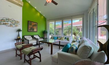 Se vende casa en Punta Barco Village, San Carlos