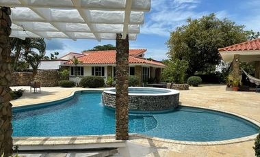 Se vende casa en Punta Barco Village, San Carlos