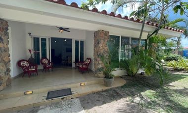 Se vende casa en Punta Barco Village, San Carlos