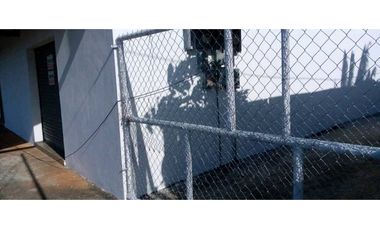 Venta de Terreno  con Nave industrial y locales 1600mtrs