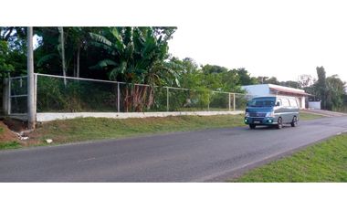 Venta de Terreno  con Nave industrial y locales 1600mtrs
