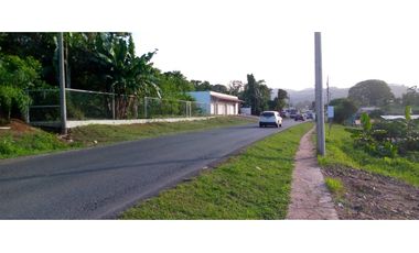 Venta de Terreno  con Nave industrial y locales 1600mtrs