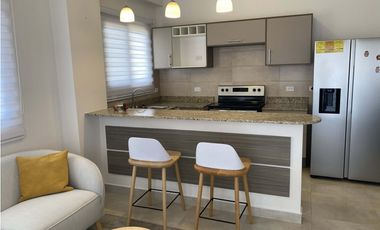 Apartamento amoblado en Coronado