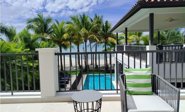 Venta de Casa Lujosa en Buenaventura, Farallón, Coclé