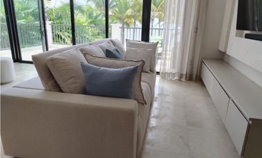 Venta de Casa Lujosa en Buenaventura, Farallón, Coclé