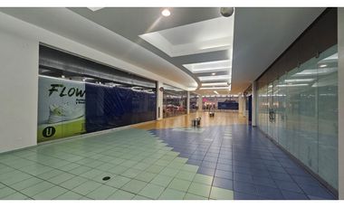 VENTA DE LOCAL COMERCIAL EN ALBROOK MALL - 202M2