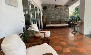 RENTA DE CASA DE PLAYA EN CORONADO SEGUNDA LNEA AL MAR