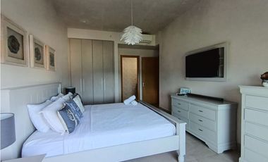 Venta de Apartamento en Playa Escondida, Colon