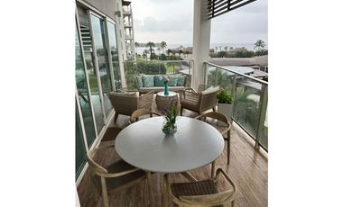 Venta de Apartamento en Playa Escondida, Colon