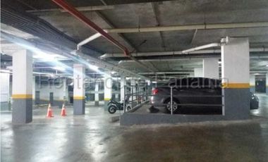 Local Comercial en Alquiler en Vía Porras - San Francisco. 26-3080.