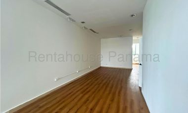 Local Comercial en Alquiler en Vía Porras - San Francisco. 26-3080.
