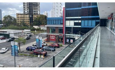 Local Comercial en Alquiler en Vía Porras - San Francisco. 26-3080.