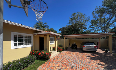 Venta de Casa - San Carlos