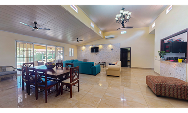 Venta de Casa - San Carlos