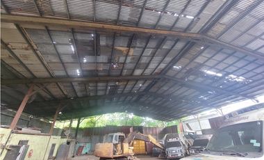 Vendo propiedad con 1000m2 sobre vía principal Chorrera