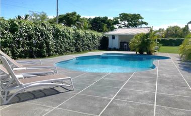 Apartamento amoblado en PH Bahía de los Vientos, Chame