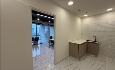 Se Alquila Oficina Amueblada Costa del Este (AL)