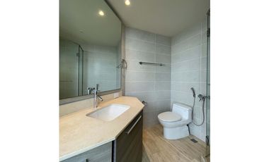 Se Vende Apartamento en Costa del Este (AL)