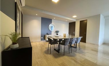 Se Vende Apartamento en Costa del Este (AL)