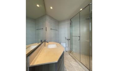 Se Vende Apartamento en Costa del Este (AL)