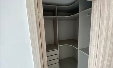 Se Alquila Apartamento Linea Blanca en Calle 50! (AL)