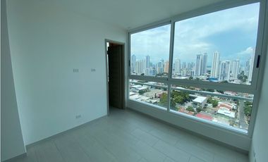 Se Alquila Apartamento Linea Blanca en Calle 50! (AL)