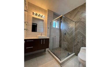 Apartamento en Alquiler Ubicado en el Terronal