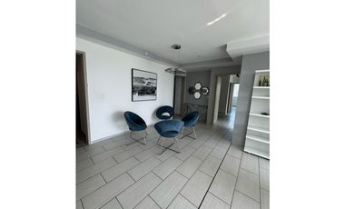 Se Vende Apartamento Amoblado en Calle 50 (AL)