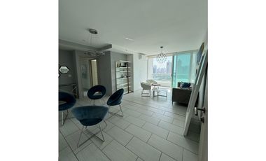 Se Vende Apartamento Amoblado en Calle 50 (AL)