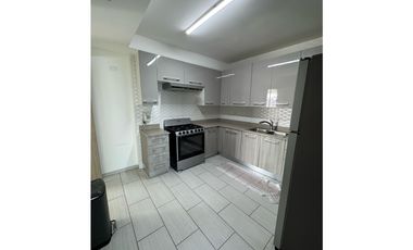 Se Vende Apartamento Amoblado en Calle 50 (AL)