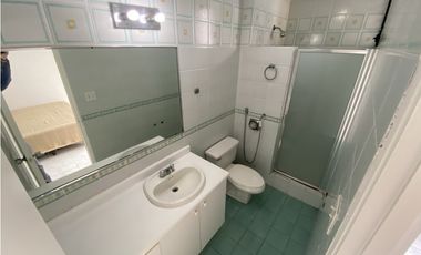 Se Vende Amplio Apartamento en Marbella (AL)